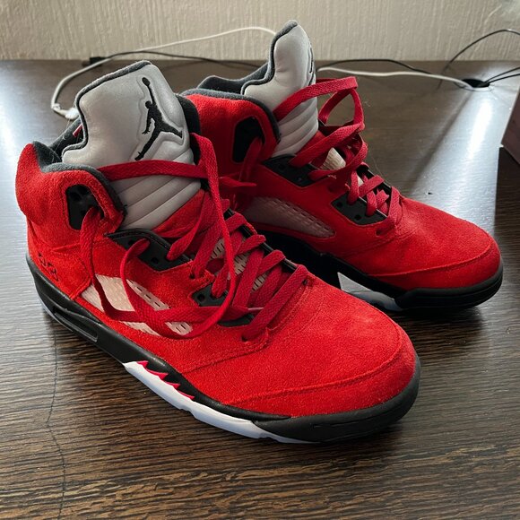 Nike Jordan 5 Retro Raging Bull (2021) M 9.5 - Picture 1 of 5